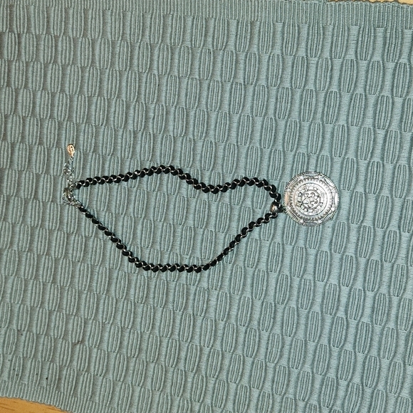 Cookie Lee Vintage Rope Medallion Necklace - Picture 2 of 7